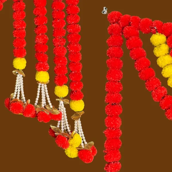 Red_&_Yellow_Decorative_Handcrafted_Bandanwar