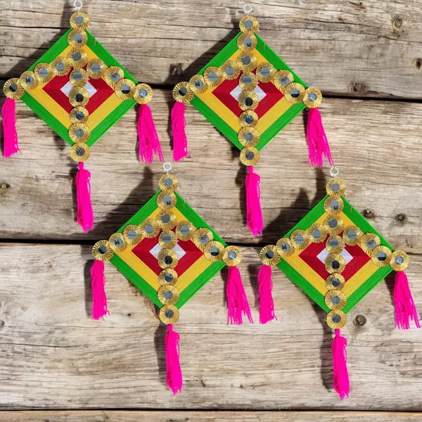 Multicolour_Handmade_Traditional_Design_Woolen_Kites_With_Tassels_Pack_Of_4