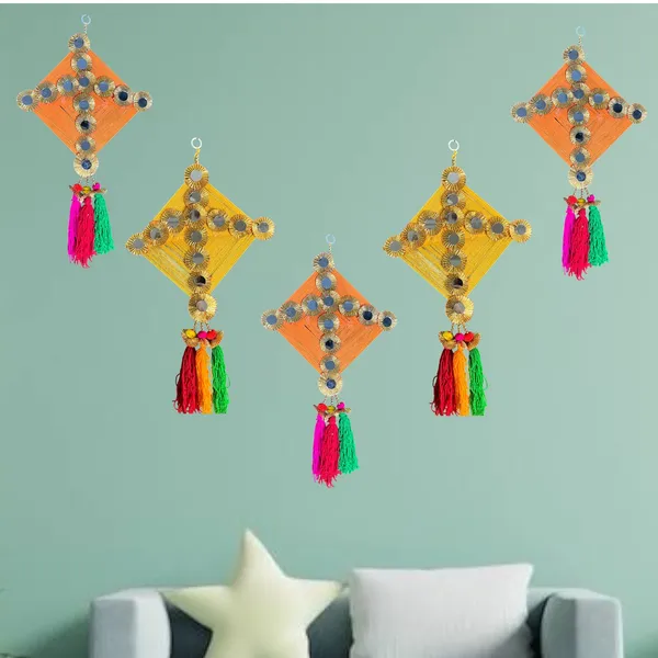 Multicolour_Handmade_Traditional_Design_Woolen_Kites_With_Tassels_Pack_Of_4