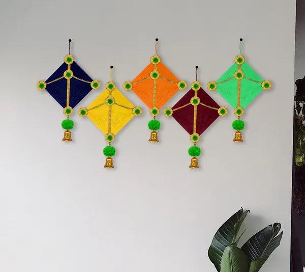 Multicolour_Handmade_Traditional_Design_Woolen_Kites_With_Beads_Pack_Of_5