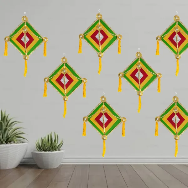 Multicolour_Handmade_Traditional_Design_Woolen_Kites_With_Marigold_Garland_Pack_Of_5