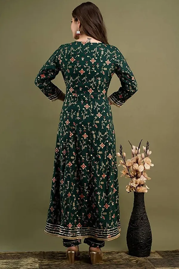 Green_Viscose_Rayon_Embroidered_Kurta_Palazzo_Set_For_Women
