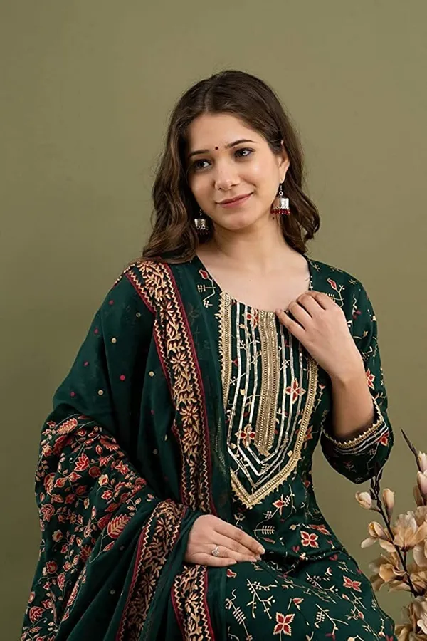 Green_Viscose_Rayon_Embroidered_Kurta_Palazzo_Set_For_Women