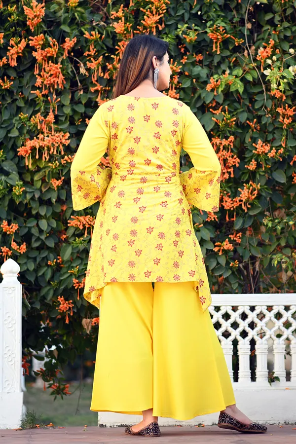 Yellow_Viscose_Rayon_Floral_Print_Kurti_Sharara_Set_For_Women