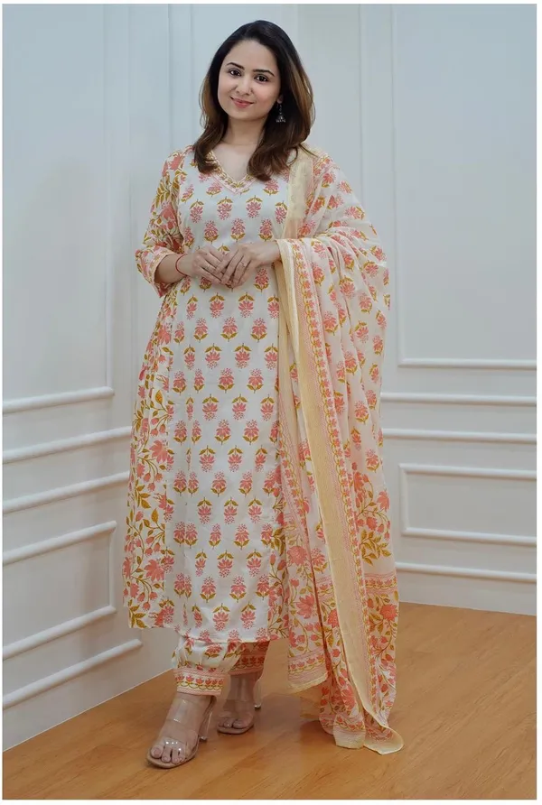 White_Cotton_Blend_Printed_Kurta_Salwar_Set_For_Women