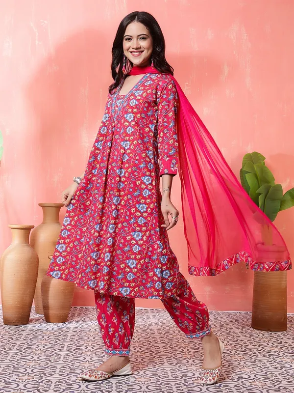 Pink_Embrodary_Cottaon_Kurta_Palazzo_With_Duptta_sets