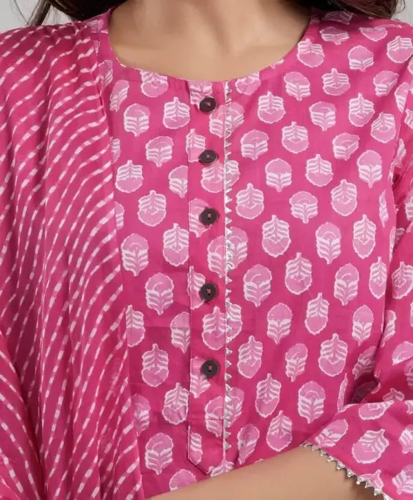 Pink_&_White_Cotton_Blend_Printed_Kurta_Pant_Set_For_Women