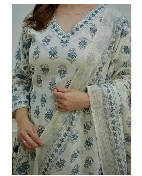 White_Cotton_Blend_Printed_Kurta_Salwar_Set_For_Women