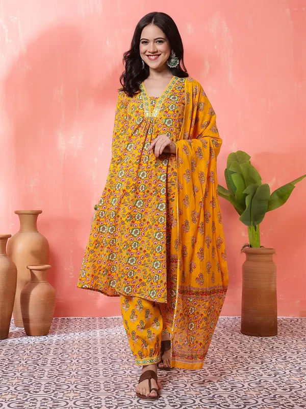 Yellow_Embrodary_Kurta_Plazzo_With_Dupatta_sets