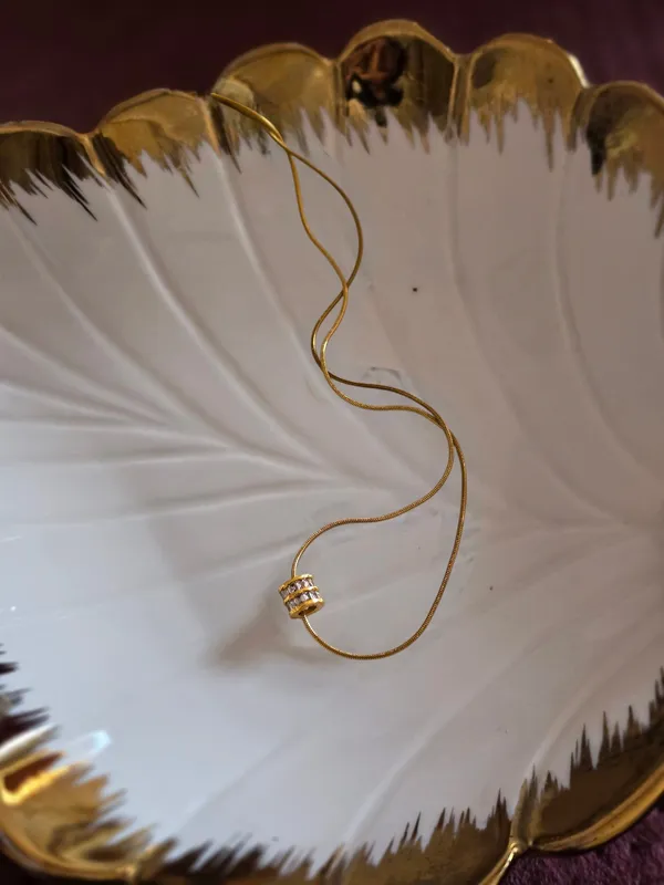 Golden_Premium_Necklace_For_Women