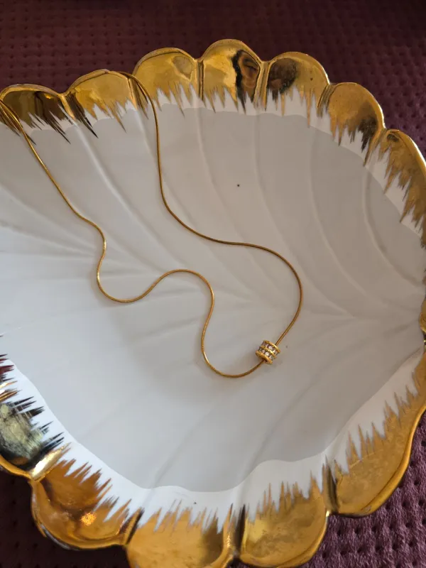 Golden_Premium_Necklace_For_Women