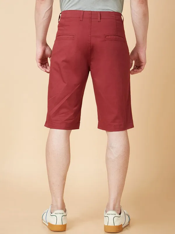 Men_Maroon_Mid-Rise_Chino_Shorts