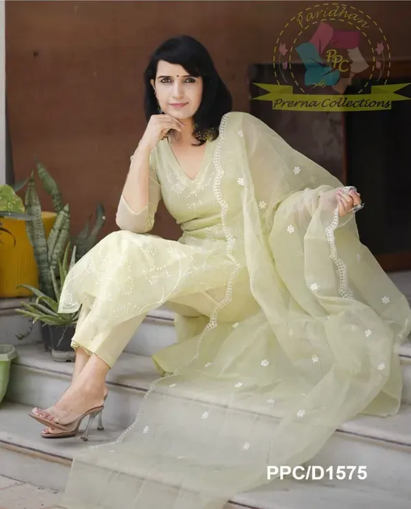 Light_Lemon_Green_Embroidered_Kota_Doriya_Kurta_With_Cotton_Pant_&_Kota_Doriya_Dupatta_Set