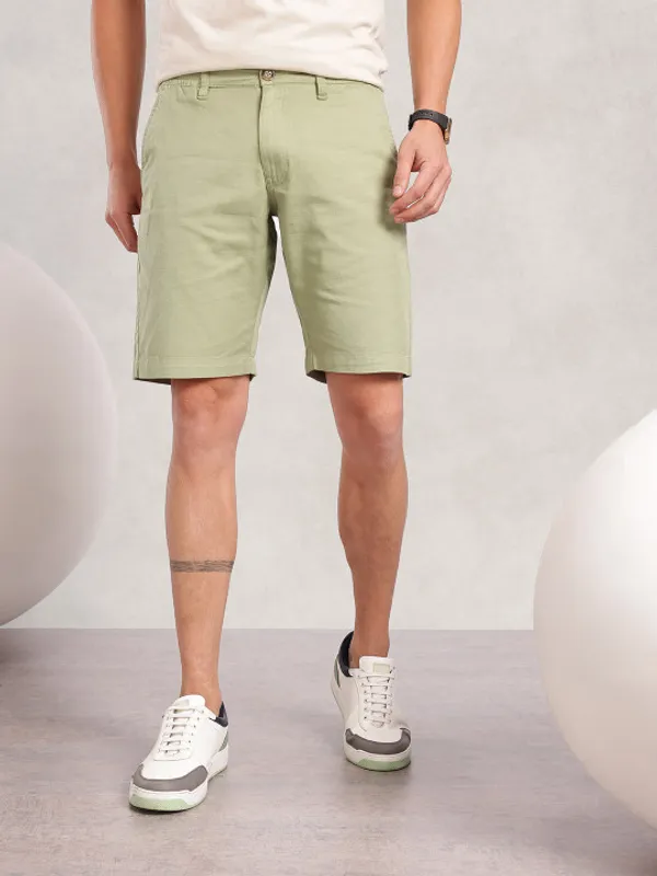 Parrot_Color_Men_Solid_Pure_Cotton_Slim_Fit_Chino_Shorts