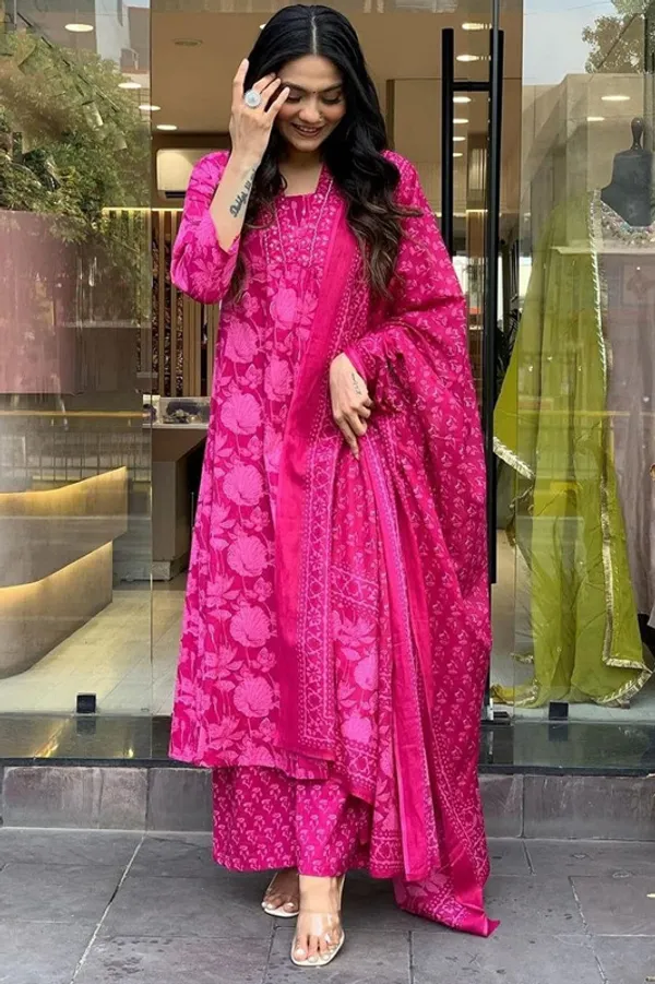 Pink_Cotton_Kurta_With_Pant_&_Dupatta_Set