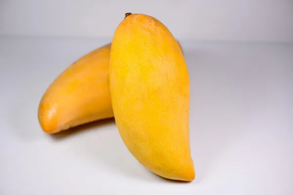 Thai_Nam_Dok_Mai_Mango_Grafted_Plant_-_Variety-_Golden_Nam_Doc_Mai_Tree_Height_3_Feet,_Pack_Of_1_Plant