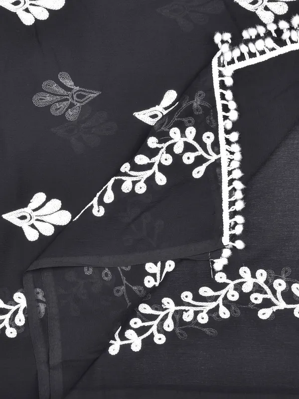 Black_Chiffon_Embroidered_Dupatta_For_Women