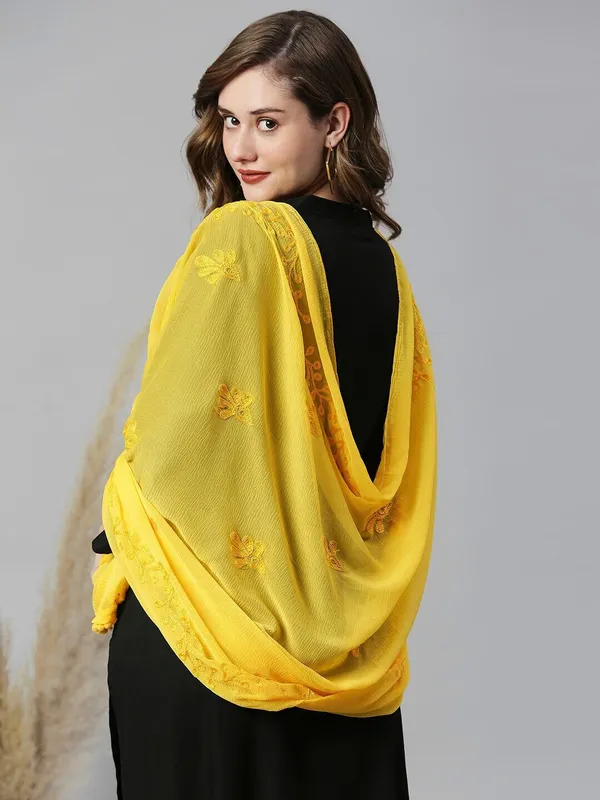 Yellow_Chiffon_Embroidered_Dupatta_For_Women
