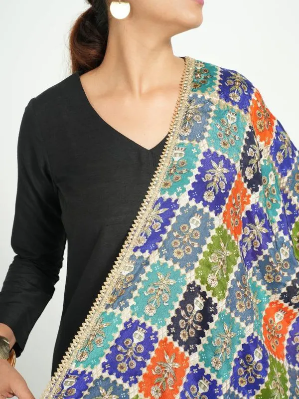 Multicolor_Art_Silk_Printed_Dupatta_For_Women