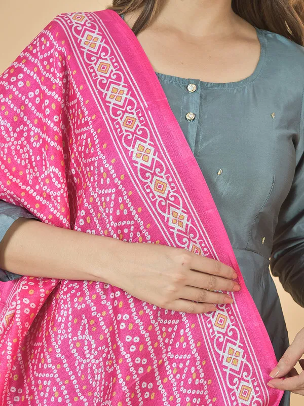 Pink_Silk_Blend_Printed_Dupatta_For_Women