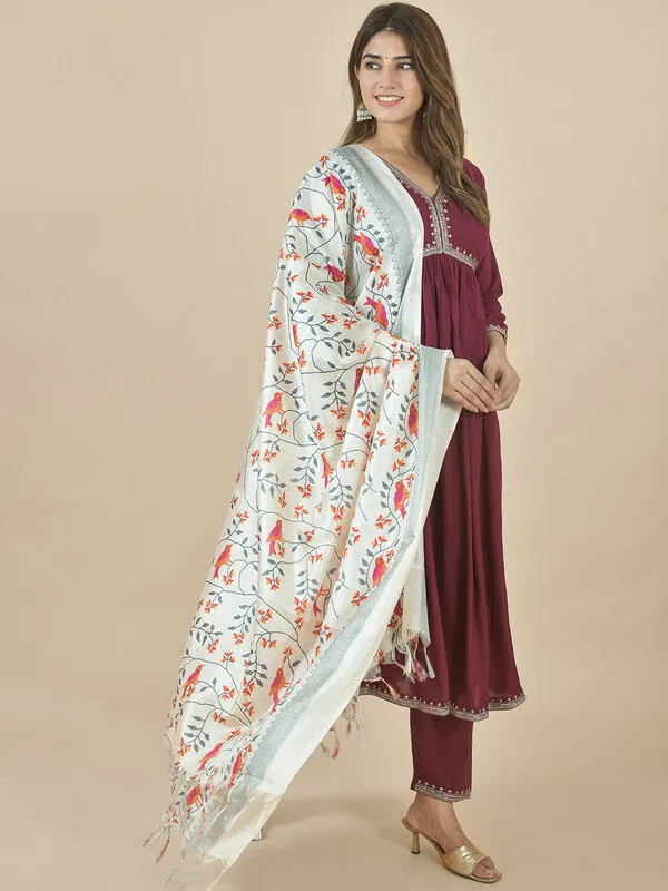 Multicolor_Silk_Blend_Printed_Dupatta_For_Women