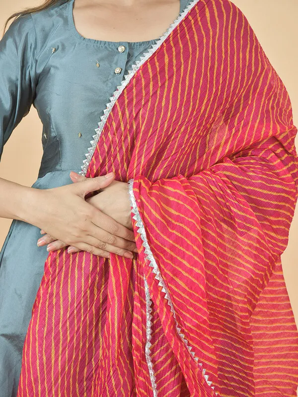Red_Kota_Doria_Striped_Dupatta_For_Women