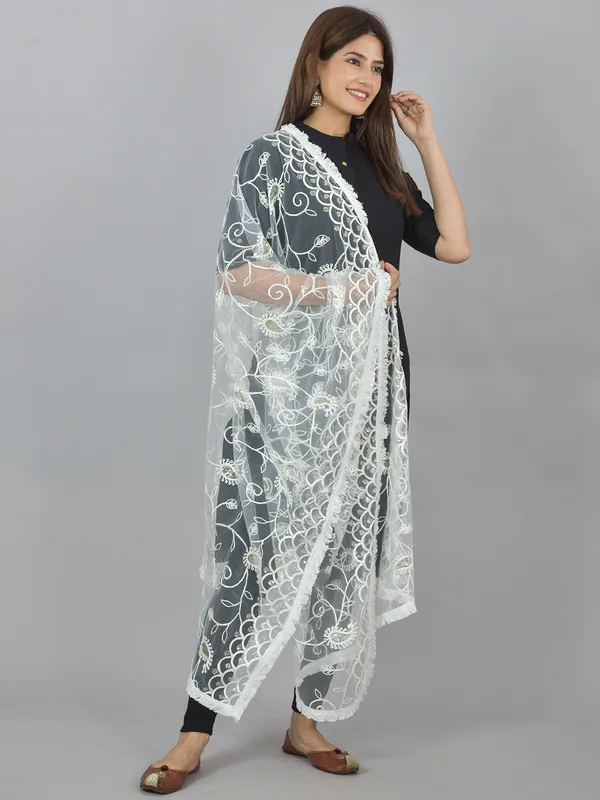 White_Net_Embroidered_Dupatta_For_Women