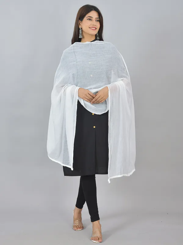 Multicolor_Pure_Cotton_Solid_Dupatta_For_Women_(Pack_Of_4)
