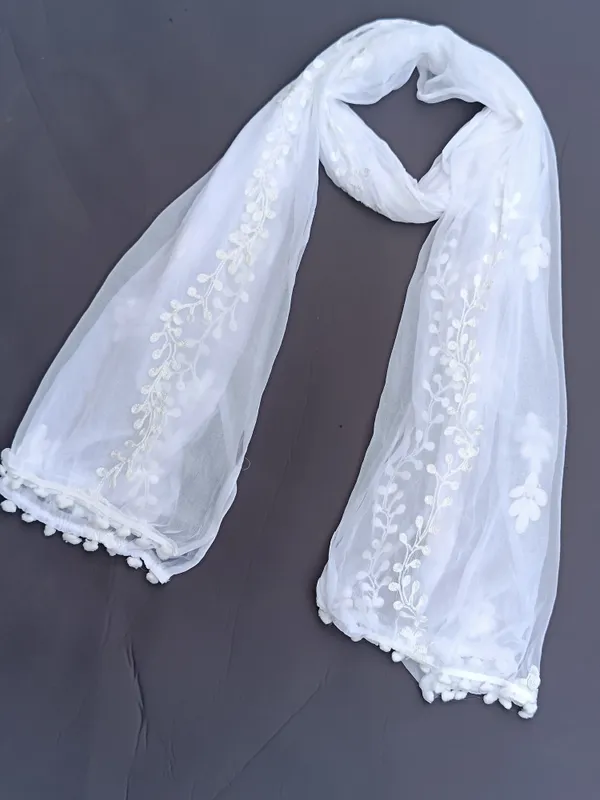 White_Chiffon_Embroidered_Applique_Dupatta_For_Women