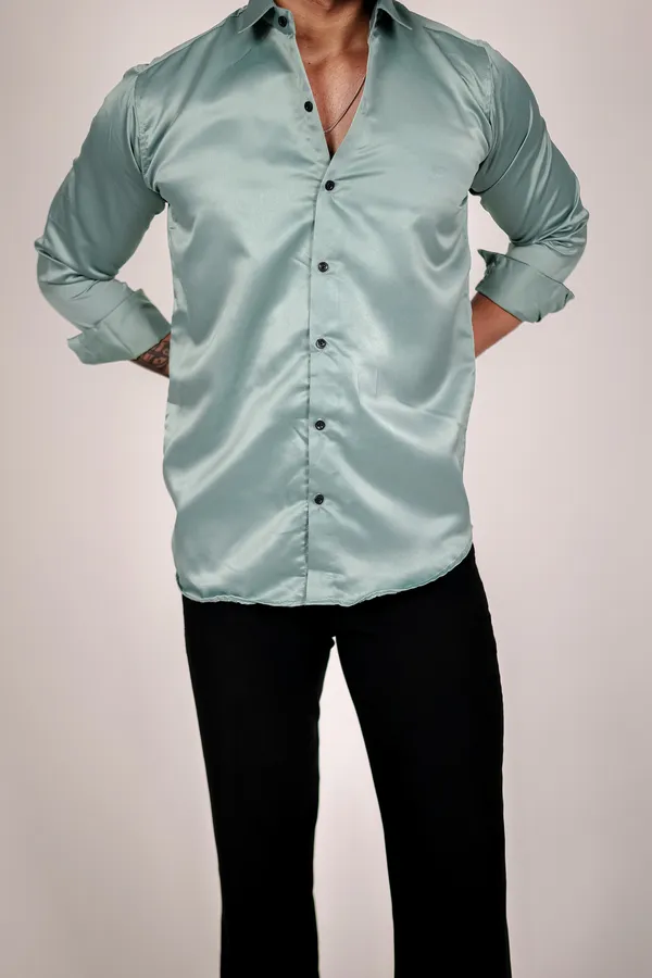 MEN'S_PLAIN_GREEN_SHIRT