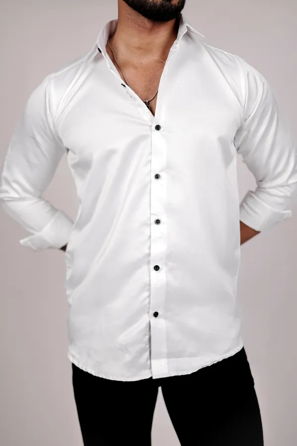 MEN'S_PLAIN_WHITE_SHIRT