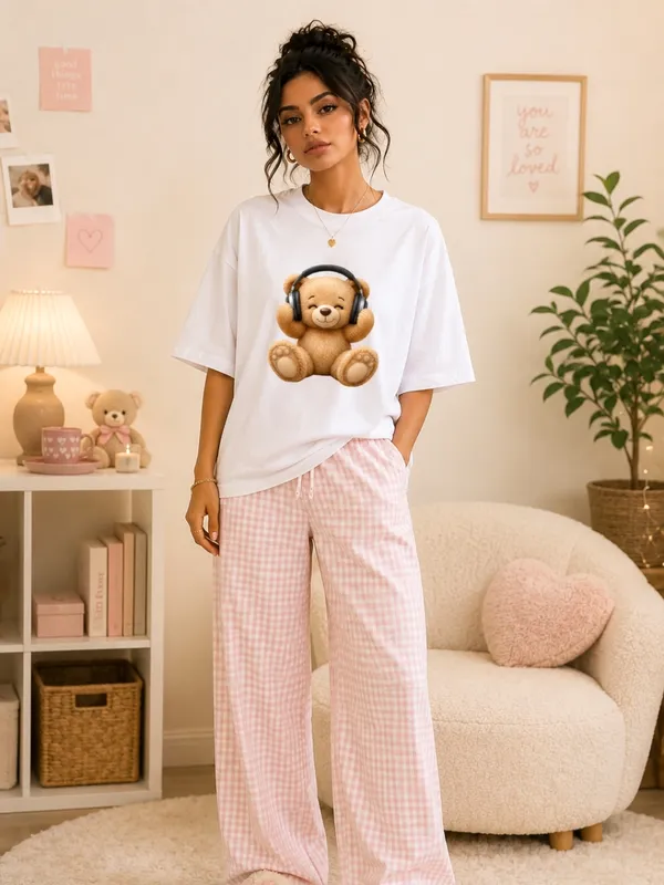 Blacksmith_White_Bear_Beats_Oversized_Rich_Cotton_Graphic_Print_T-Shirt_for_Women_&_Girls