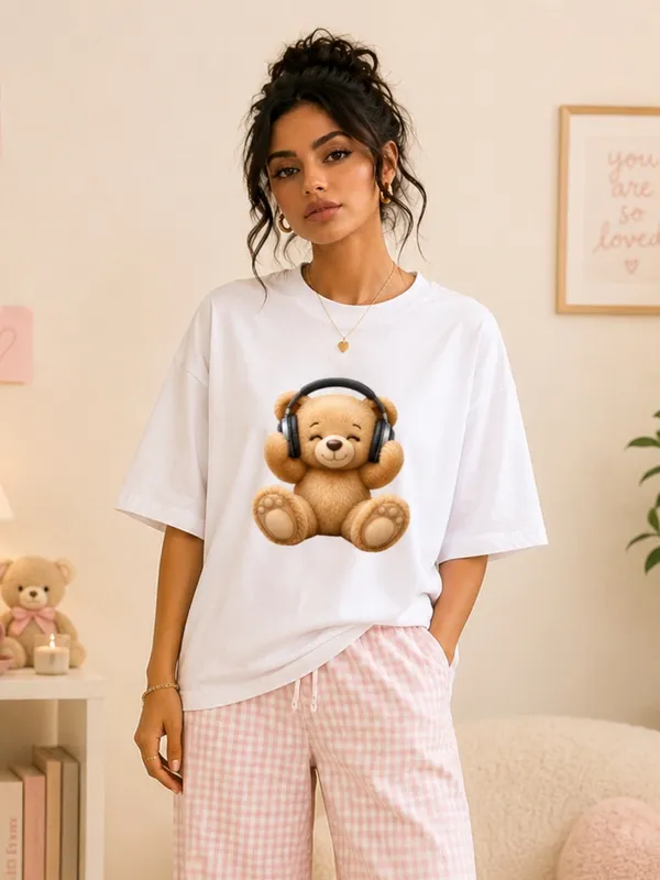 Blacksmith_White_Bear_Beats_Oversized_Rich_Cotton_Graphic_Print_T-Shirt_for_Women_&_Girls