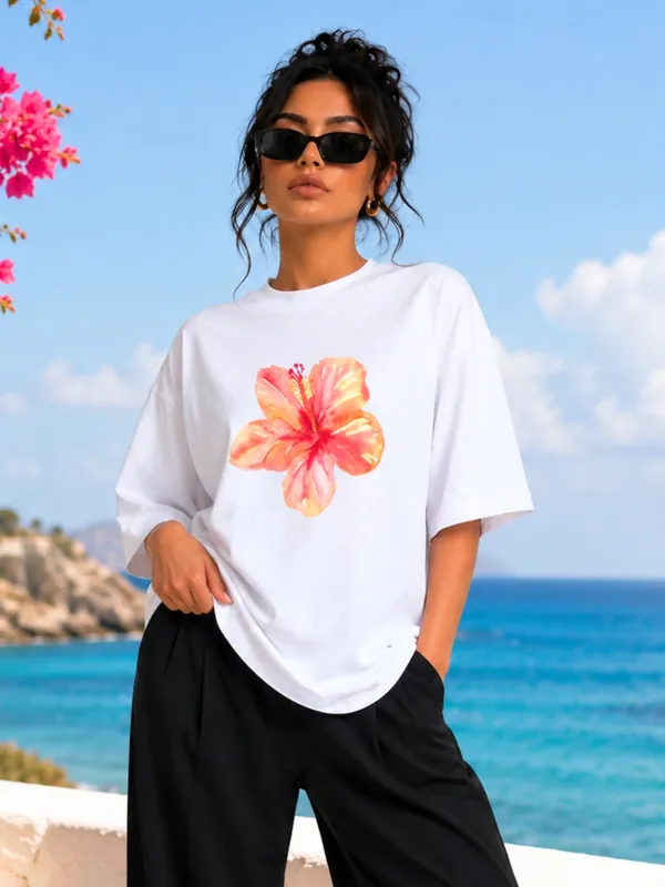 Blacksmith_White_Capri_Hibiscus_Oversized_Rich_Cotton_Graphic_Print_T-Shirt_for_Women_&_Girls