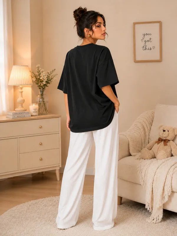 Blacksmith_Black_Relax_Teddy_Oversized_Rich_Cotton_Graphic_Print_T-Shirt_for_Women_&_Girls
