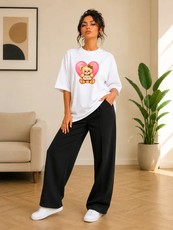 Blacksmith_White_XOXO_Teddy_Oversized_Rich_Cotton_Graphic_Print_T-Shirt_for_Women_&_Girls