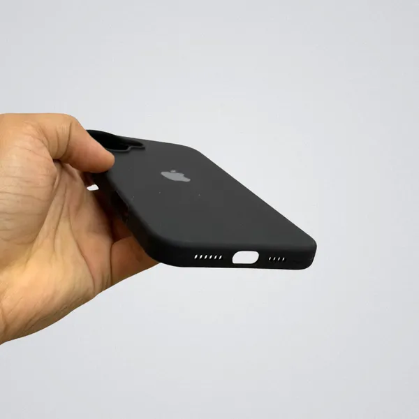 Black_Iphone_Mobile_Back_Cover