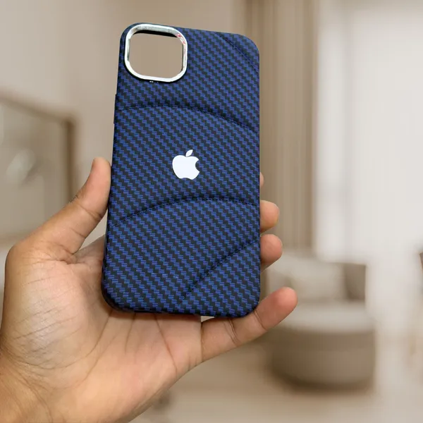 Velvet_Touch_Soft_Down_Jacket_Puffer_Case_With_Apple_Logo_For_iPhone_Series