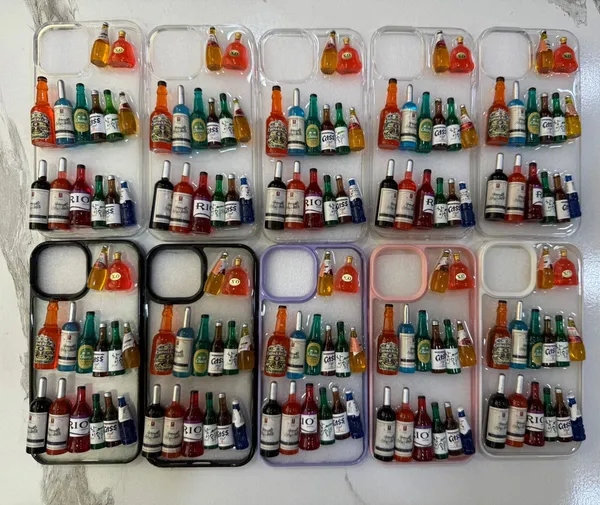 Cool_3D_Wine_Bottles_Transparent_Cover_For_iPhone_Series