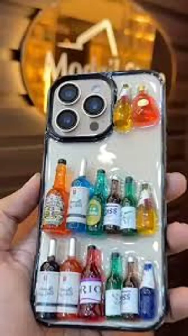Cool_3D_Wine_Bottles_Transparent_Cover_With_Black_Edges_For_iPhone_Series