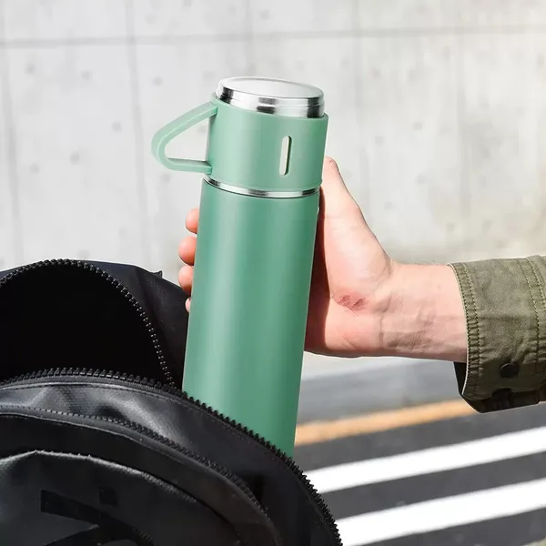 Green_Stainless_Steel_Thermos_Vacuum_Insulated_Bottle_With_3_Cup_Lid_12_Hrs_Hot_&_Cold_(500_ml)