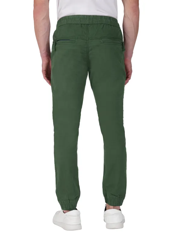 Green_Cotton_Blend_Regular_Fit_Joggers_For_Men