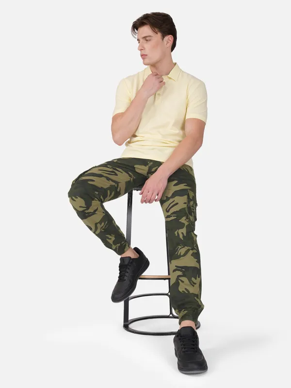 Multicolour_Cotton_Regular_Fit_Cargo_For_Men