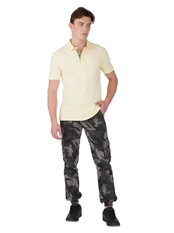 Multicolor_Cotton_Regular_Fit_Cargo_For_Men