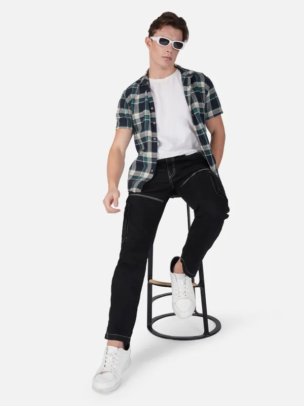 Black_Cotton_Regular_Fit_Cargo_For_Men