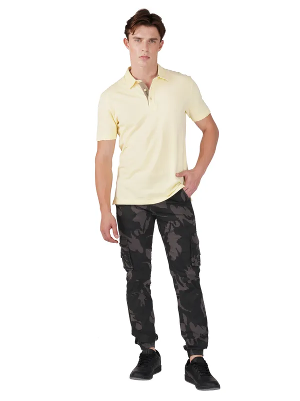 Multicolour_Cotton_Regular_Fit_Cargo_For_Men