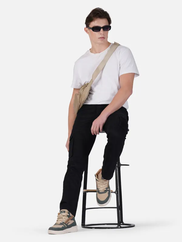 Black_Cotton_Regular_Fit_Cargo_For_Men