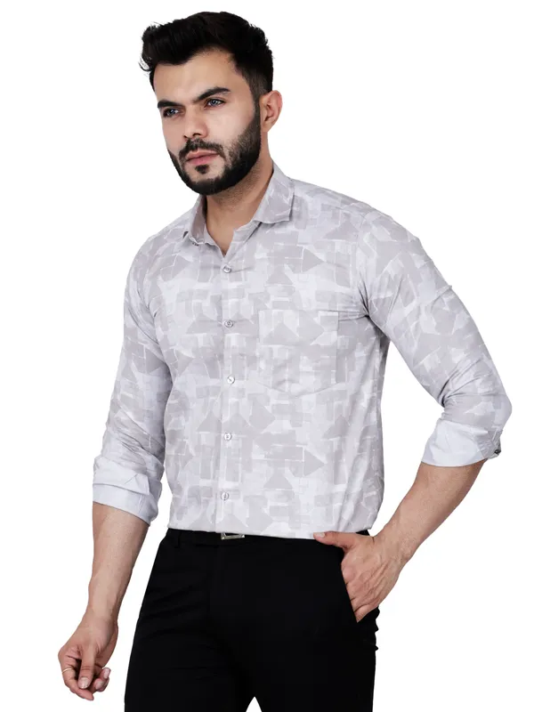 Airbrush_Peach_Printed_Shirt