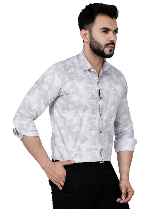 Airbrush_Peach_Printed_Shirt