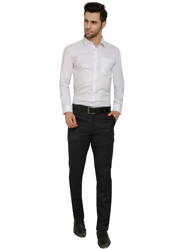 White_Classic_Cotton_Solid_Shirt_For_Men